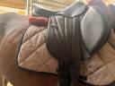 Selle 17,5 Buter plate noire
