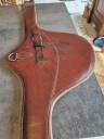 Sangle bavette  cuir fauve