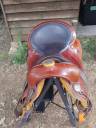 A vendre très belle selle américaine 16 pouces 