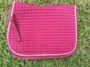 Tapis bordeaux riding world