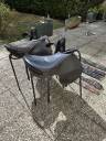 1 Lot de 2 selles amazones PHOENIX avec équipements 