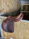 Selle cuir 17,5"
