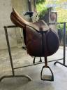 Selle childeric semi creux en 17,5