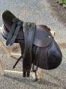 Selle Treadstone Auxonne 17″ + accessoires