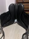 A vendre selle de dressage Antares Taille 16,5