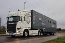 SEMIE REMORQUE 10P-APPARTEMENT LUXE 8P-SCANIA R520 V8