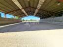 Joli Centre Equestre pr&ecirc;t &agrave; reprendre secteur Montauban