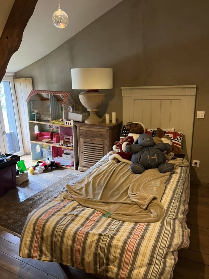 Agreable Longere Pierre a vendre 