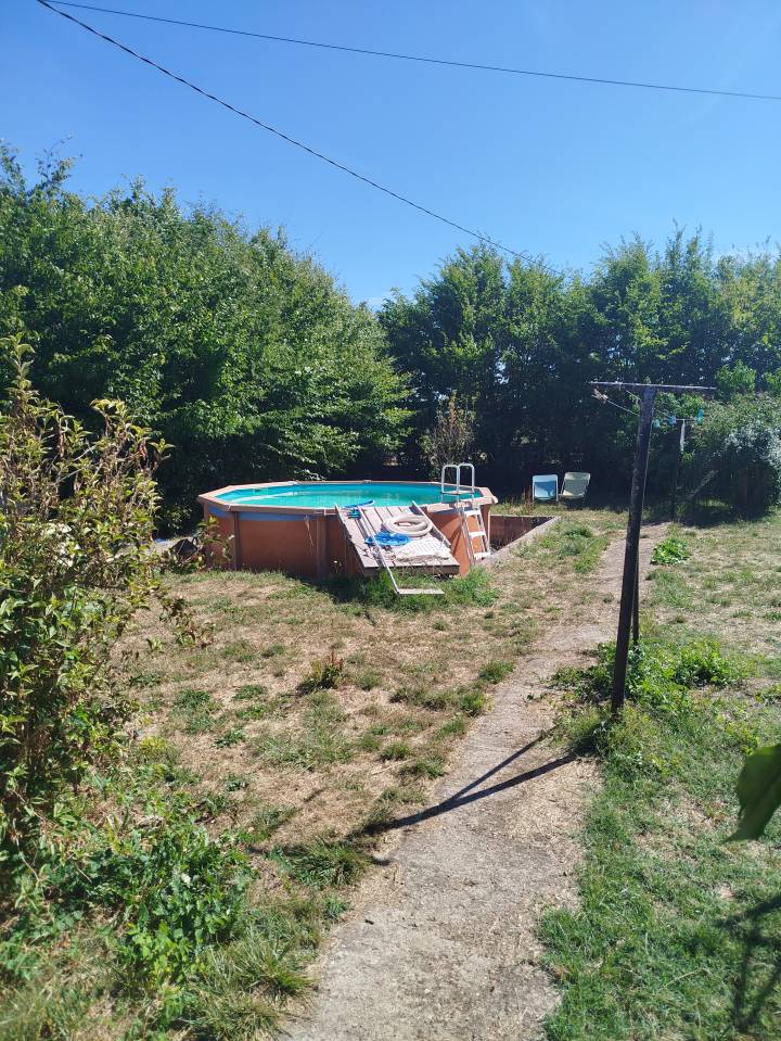 Ferme &eacute;questre sur 2,5 ha - Loire (42)