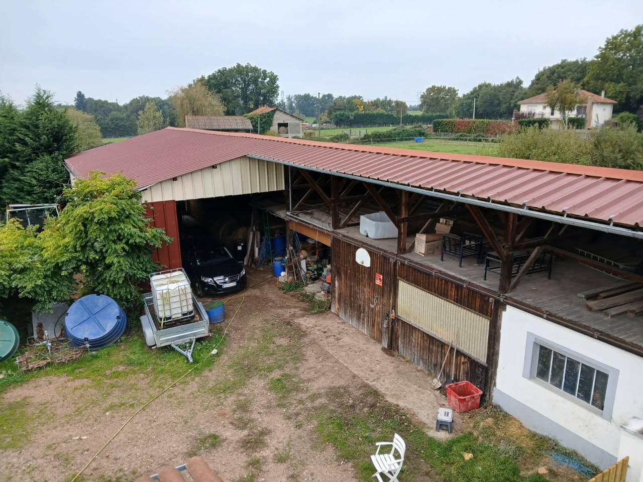 Ferme &eacute;questre sur 2,5 ha - Loire (42)