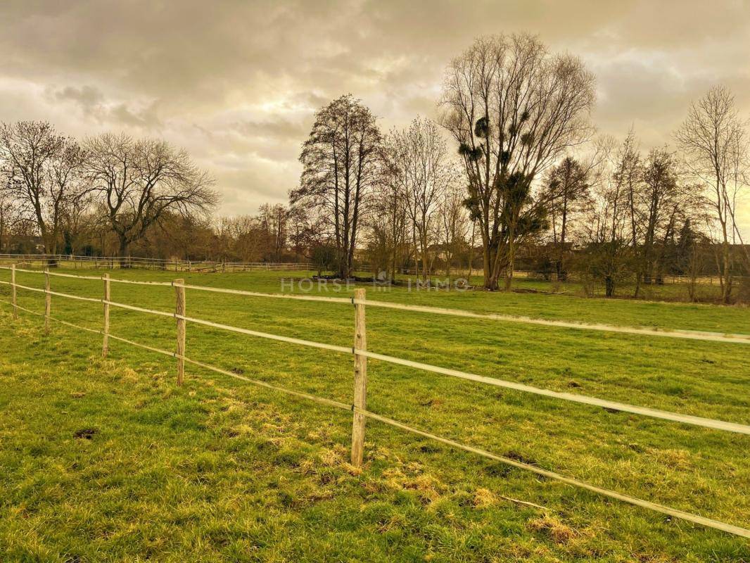 Terrain agricole Projet equestre 12,7 hectares-Houdan