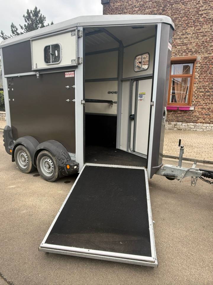 Ifor William Hb 403