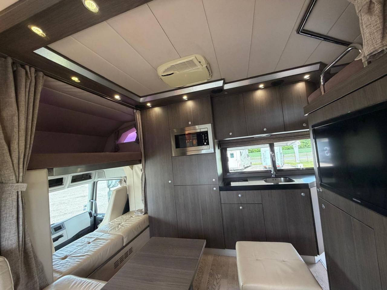 STX 5 chevaux avec pop out