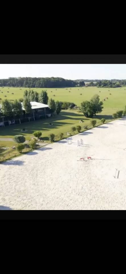 Domaine &eacute;questre d'exception &agrave; Azay-sur-Cher  Indre-et-Lo