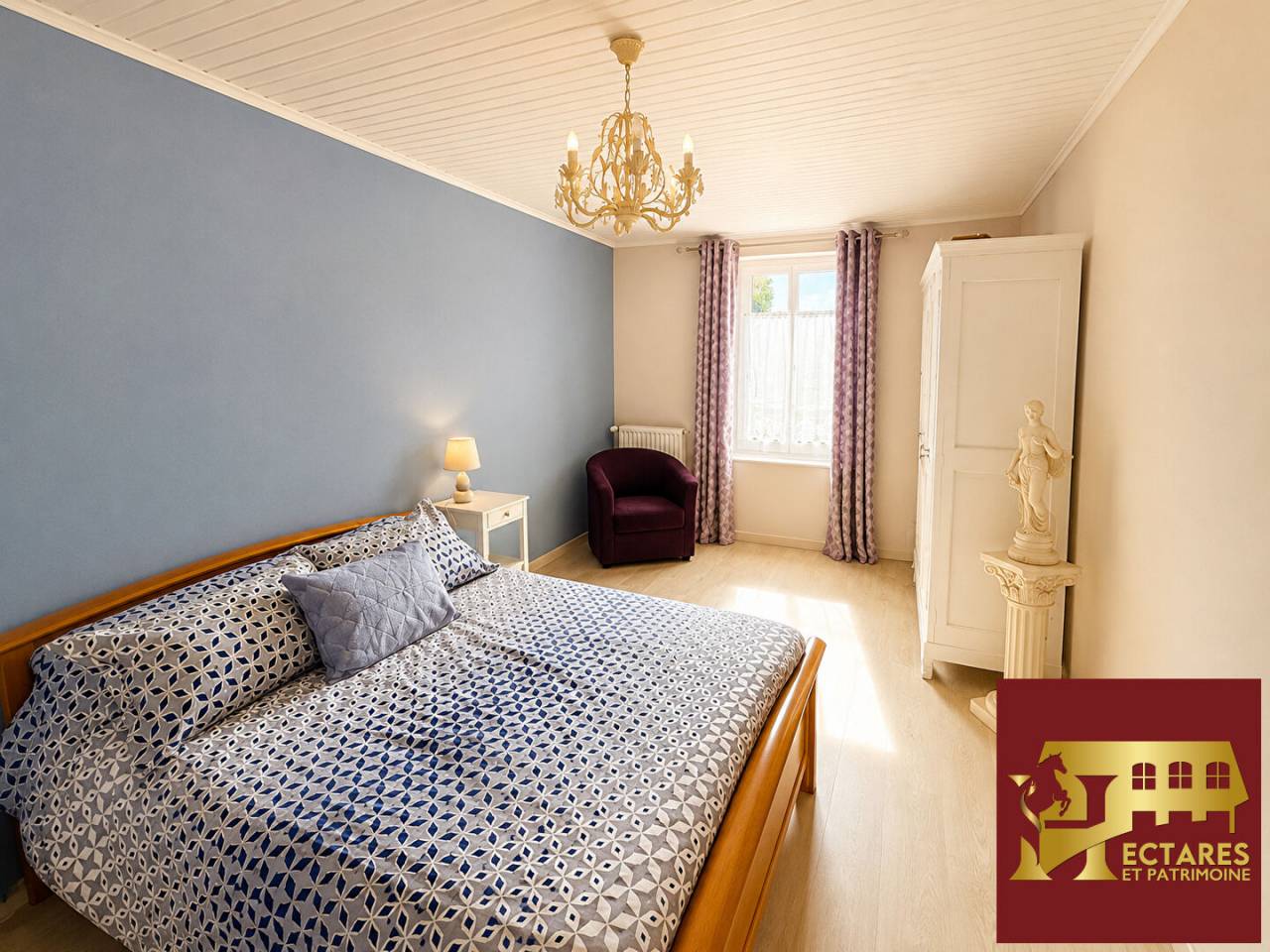 Propri&eacute;t&eacute; de caract&egrave;re sur 3 hectares, habitation familiale, potentiel &eacute;questre,