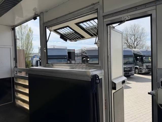 MAN TGM 15.290 WMS POP OUT