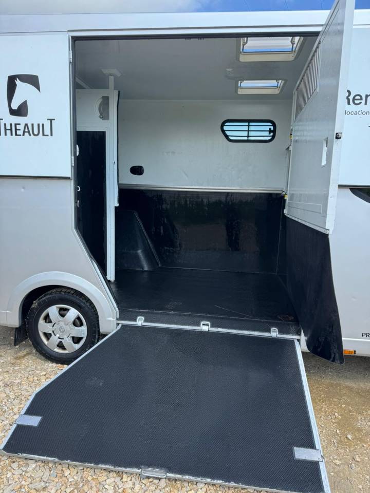 Vente camion Renault Theault