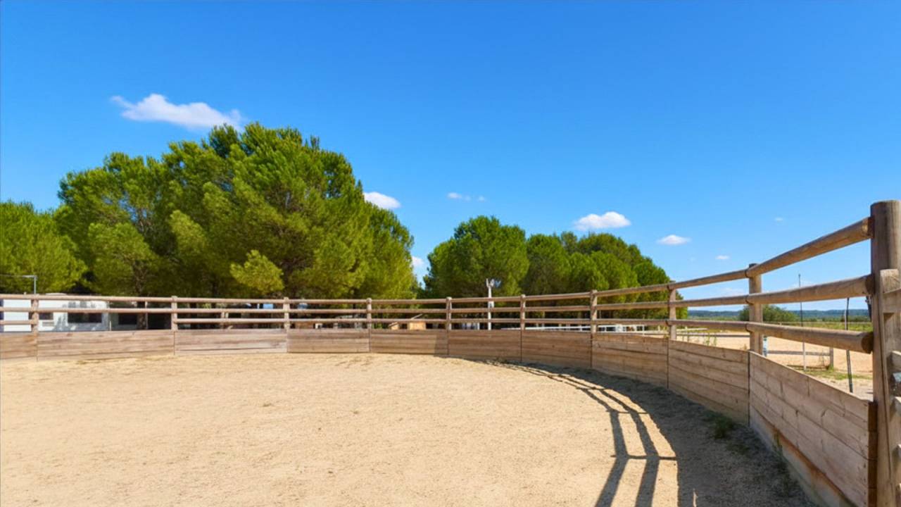 Propri&eacute;t&eacute; &eacute;questre de 4,5 hectares - H&eacute;rault (34)