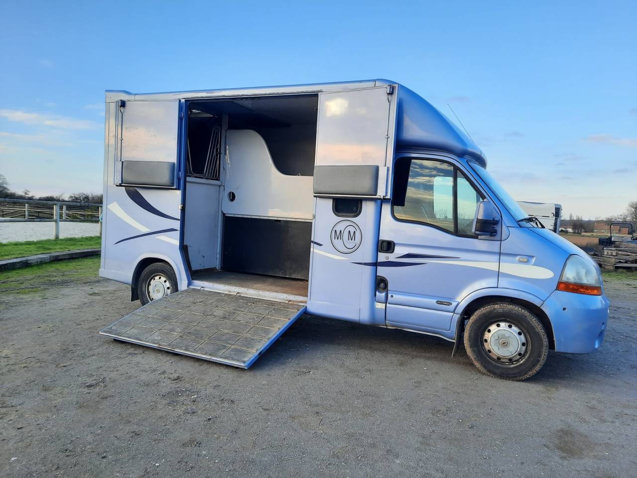 VL MTM, 2 chx, 5 places, 138 000 km, TBEG, 29 500 &euro;
