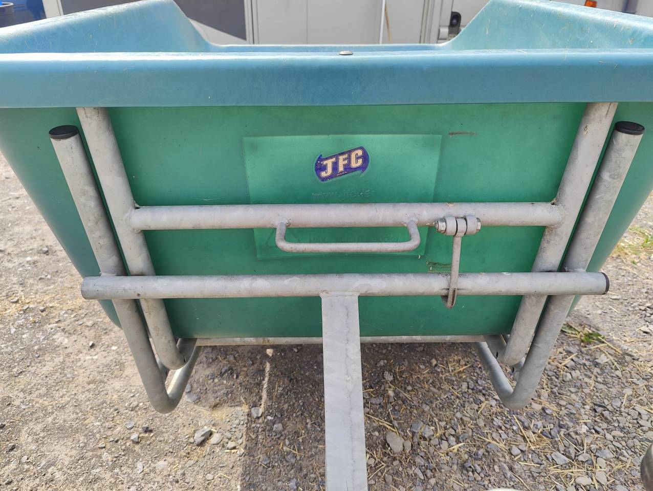 Brouette/ remorque basculante 500L 