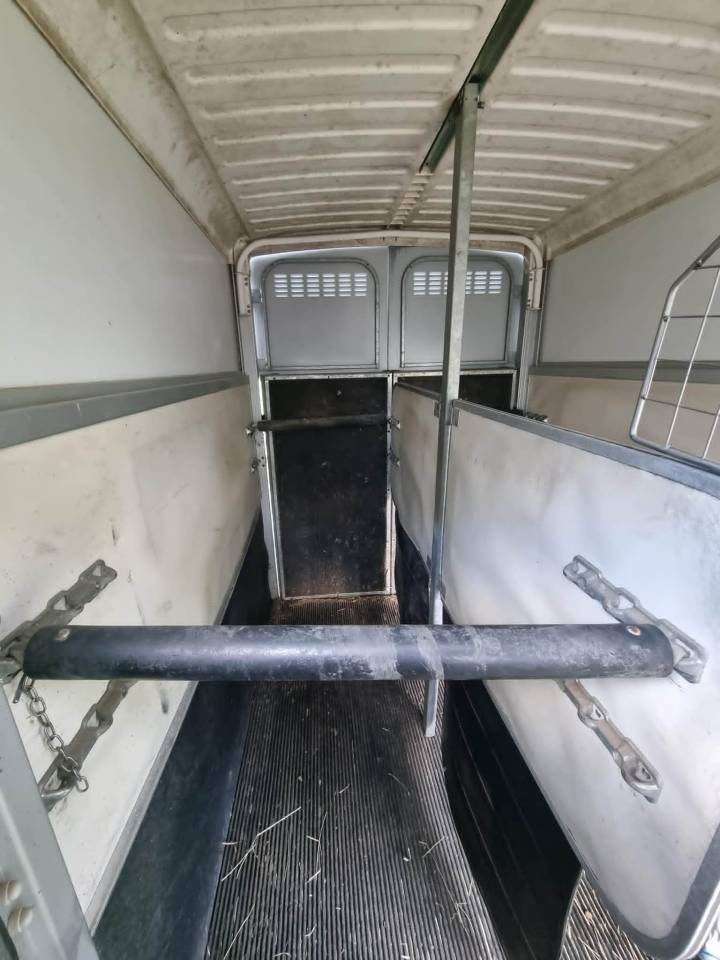 IFOR WILLIAMS HB506