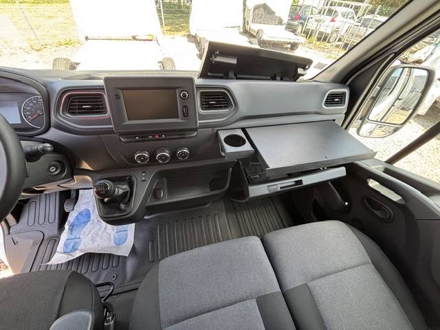 Renault Master L3 2022 carrosserie neuve  stalle 