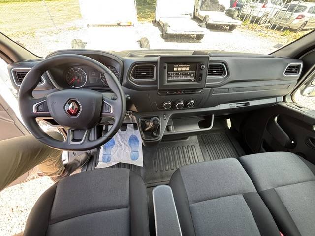 Renault Master L3 2022 carrosserie neuve  stalle 