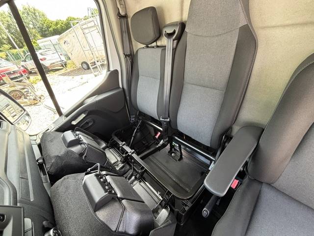 Renault Master L3 2022 carrosserie neuve  stalle 