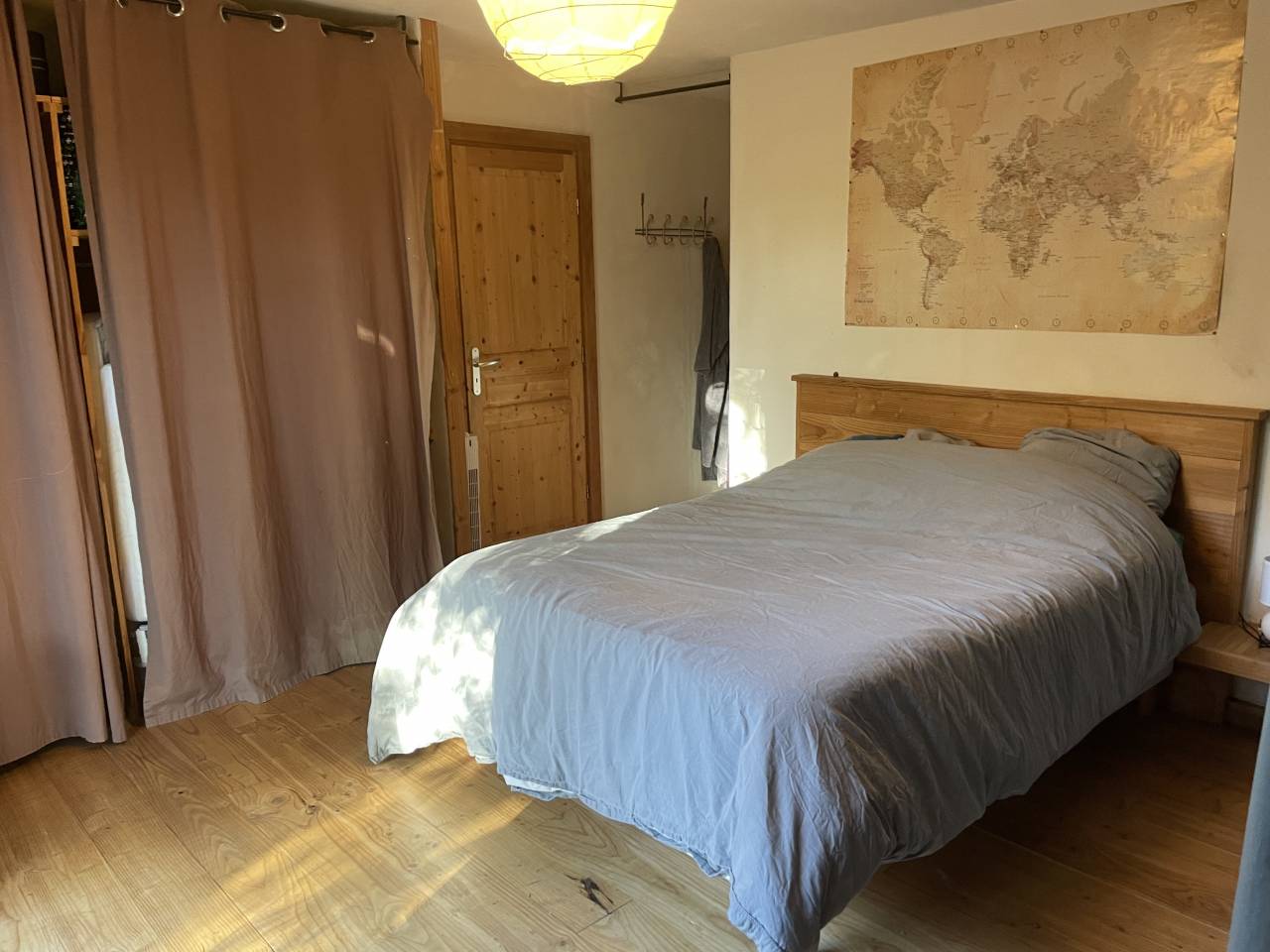  Propri&eacute;t&eacute; &eacute;questre &ndash; Habitation contemporaine, &eacute;curies