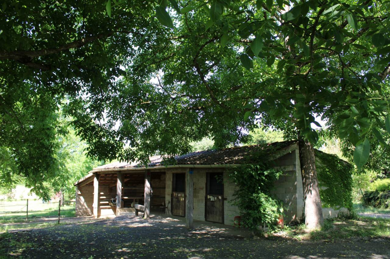 PROPRIETE DE 10 HECTARES AVEC MAISON TARN ET GARONNE