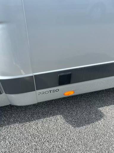CAMION CHEVAUX THEAULT RENAULT MASTER TRUCK PROTEO 5L 