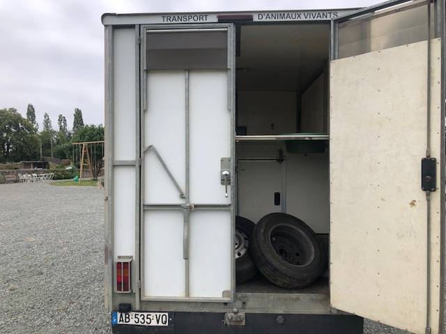 Camion Renault Master Rallong&eacute; Lesage