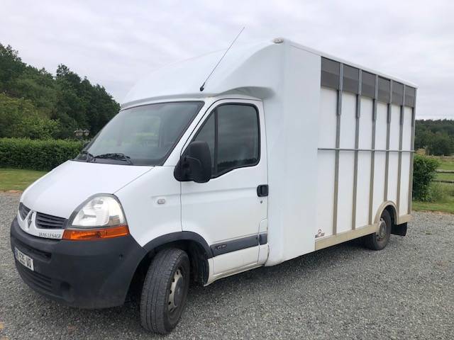 Camion Renault Master Rallong&eacute; Lesage