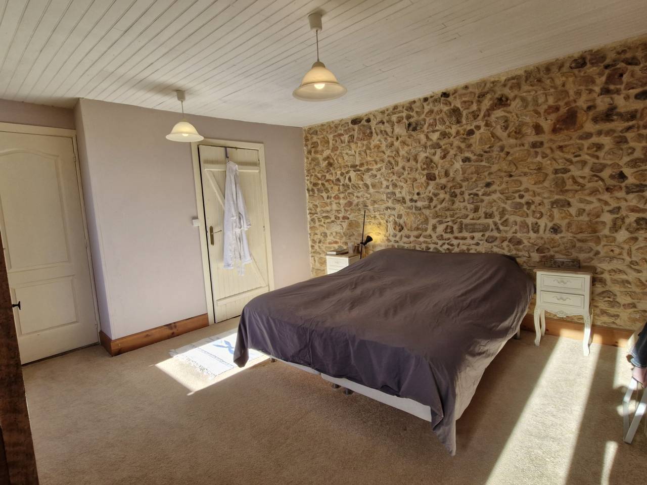Tr&egrave;s belle propri&eacute;t&eacute; &eacute;questre de 14 ha