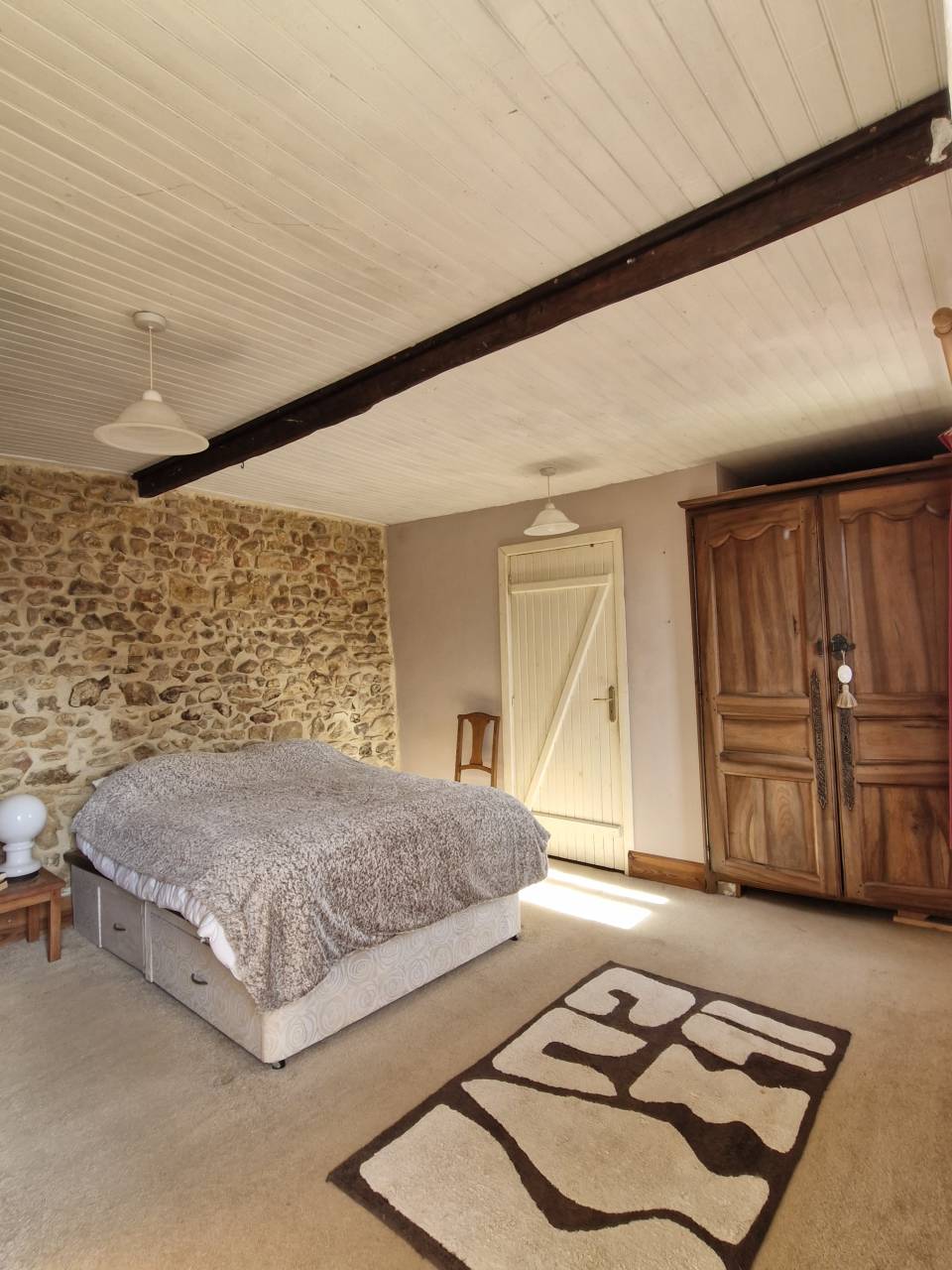 Tr&egrave;s belle propri&eacute;t&eacute; &eacute;questre de 14 ha