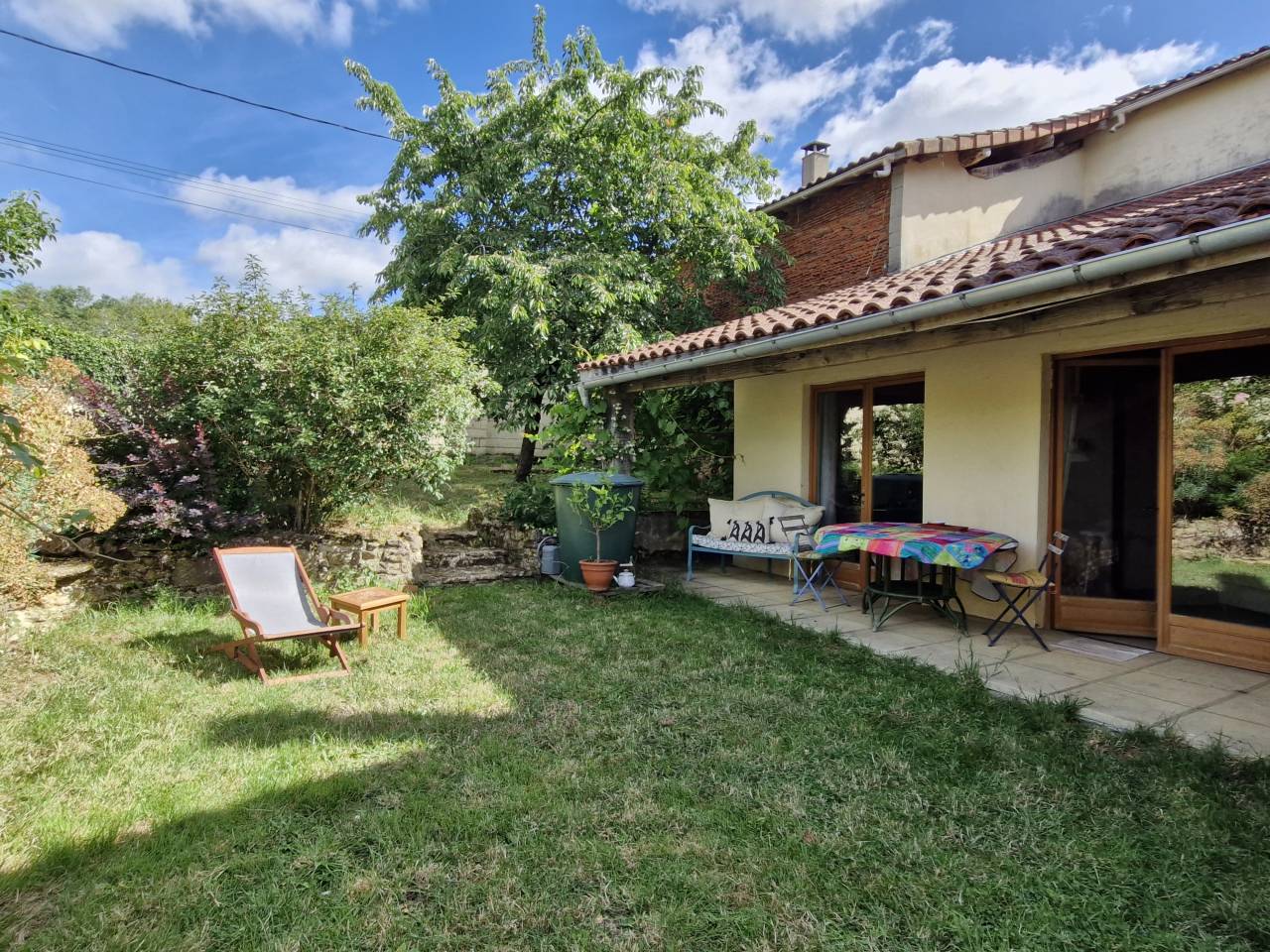 Tr&egrave;s belle propri&eacute;t&eacute; &eacute;questre de 14 ha