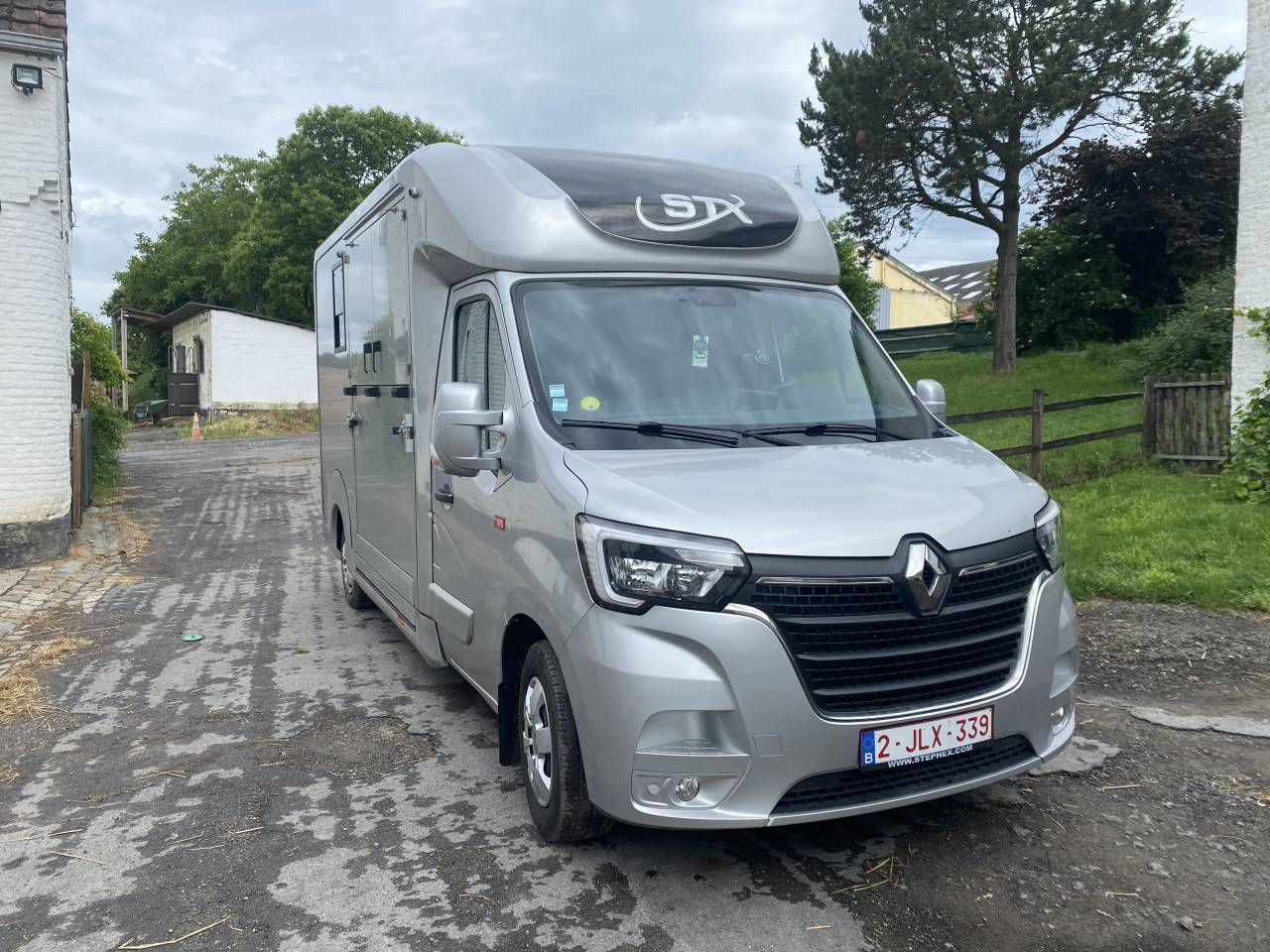 Camionnette STX stalle