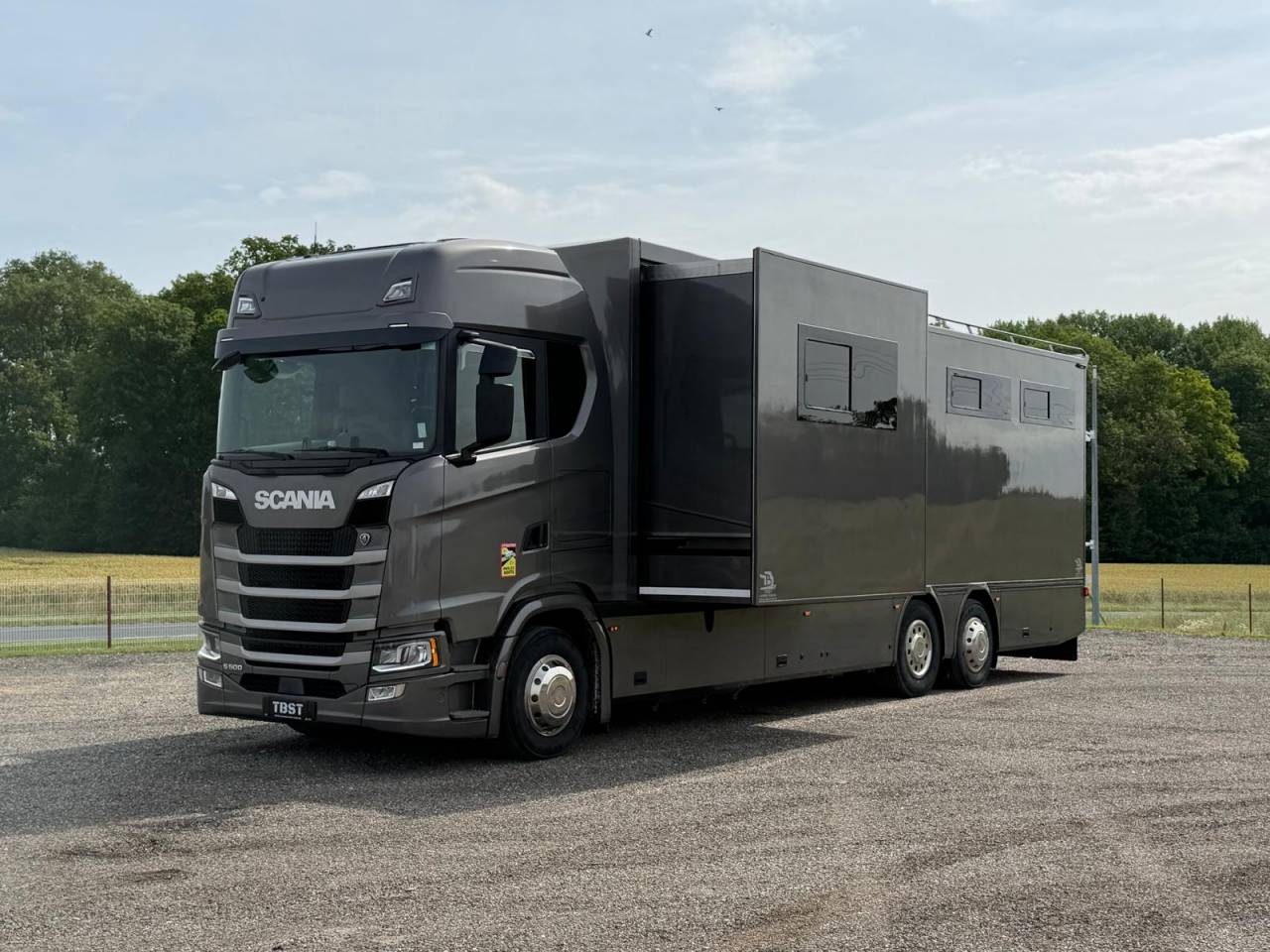 Paillard 6 chevaux home car avec double pop out