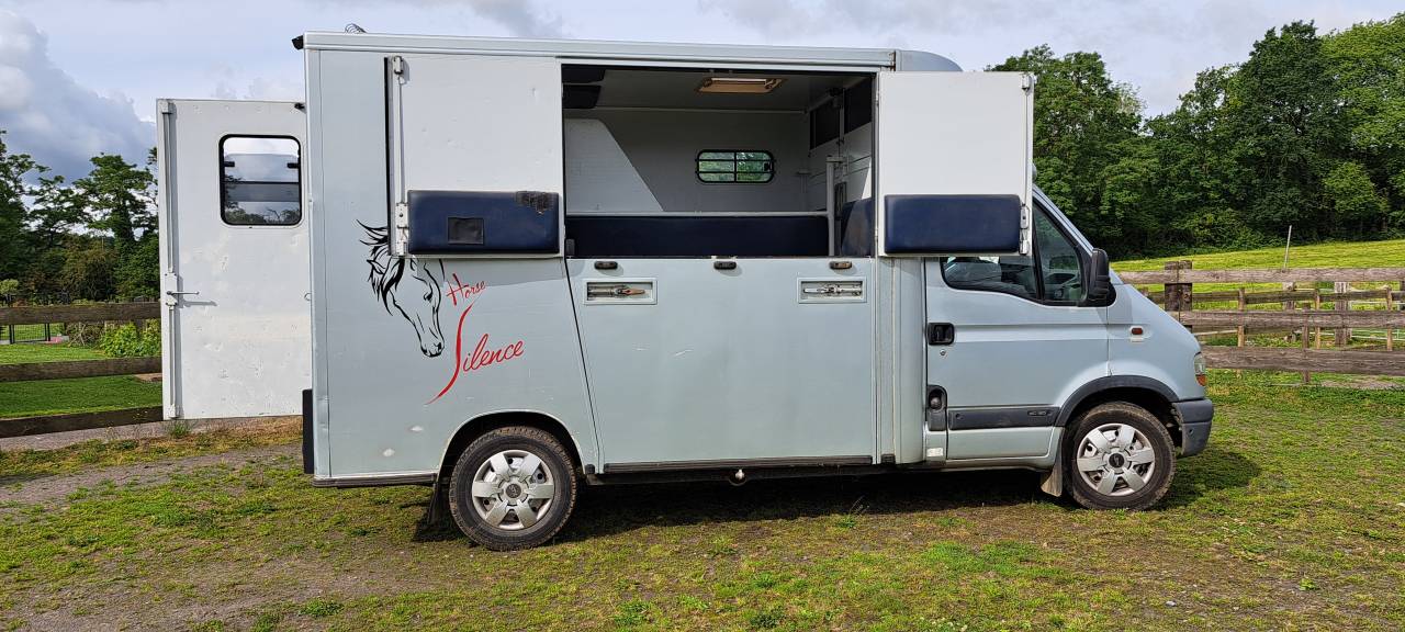 Camionnette 2 chevaux