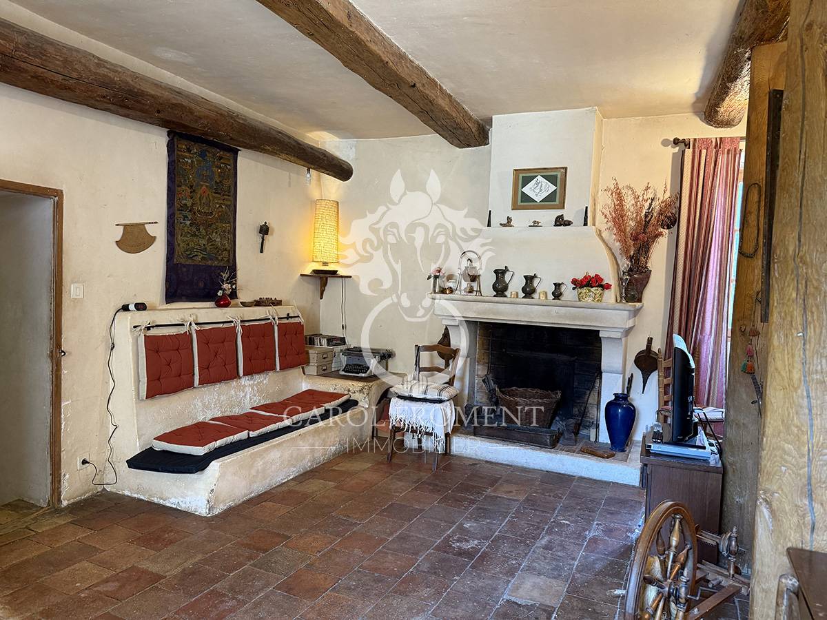 Grand Mas de charme dans le Pi&eacute;mont C&eacute;venol