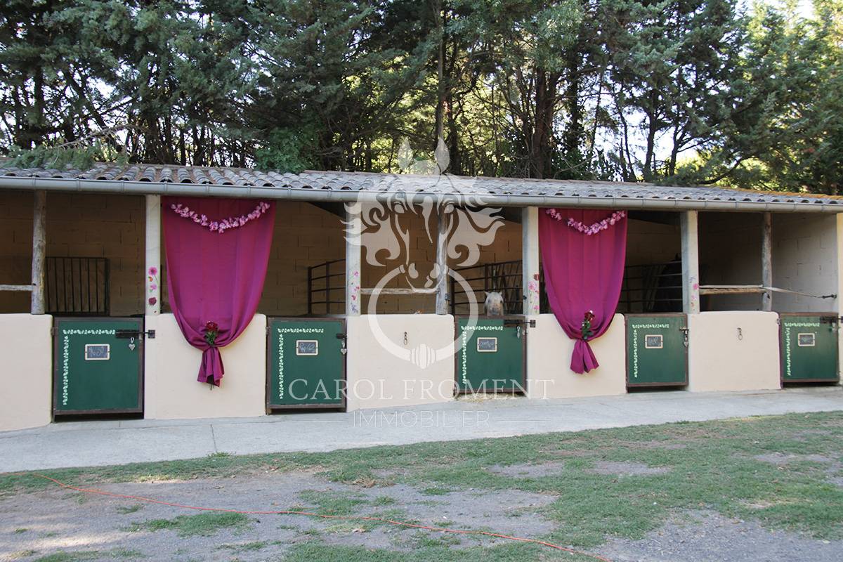 Grand Mas de charme dans le Pi&eacute;mont C&eacute;venol