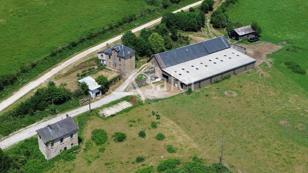 Propri&eacute;t&eacute; d'&eacute;levage d'environ 113,5 ha sur le Plateau de Mill