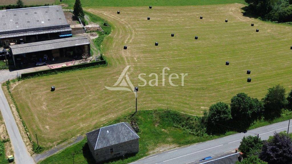 Propri&eacute;t&eacute; d'&eacute;levage d'environ 113,5 ha sur le Plateau de Mill