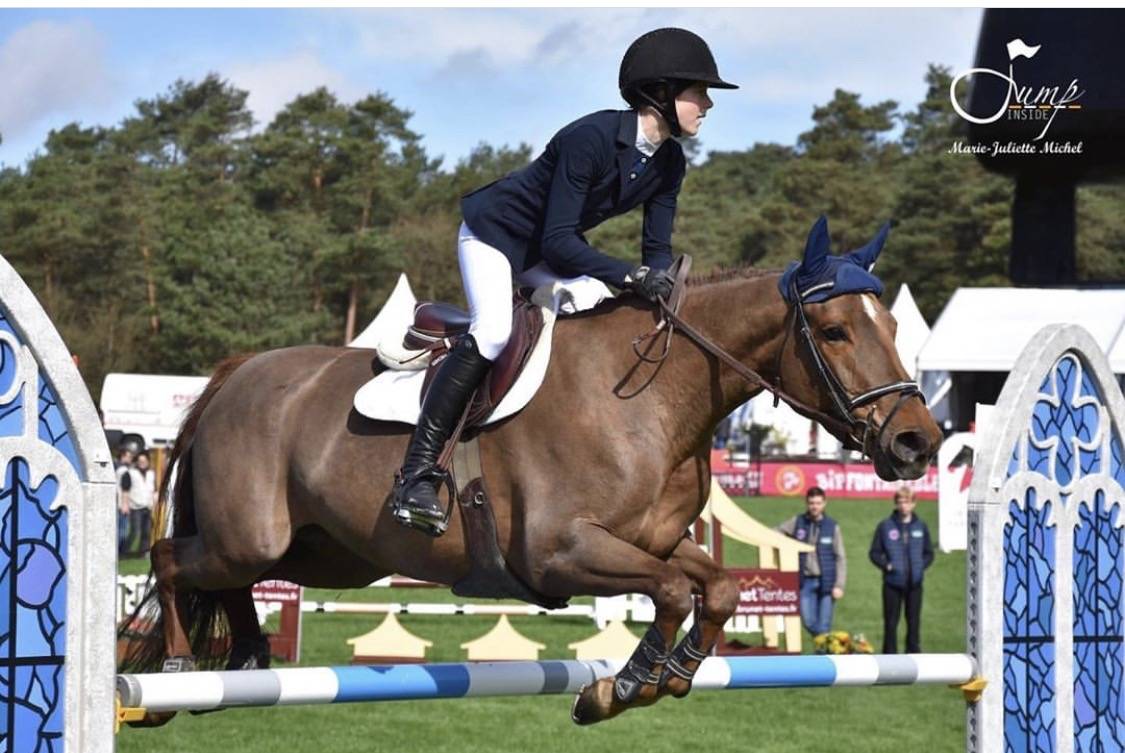 Ponette de sport D &agrave; louer.