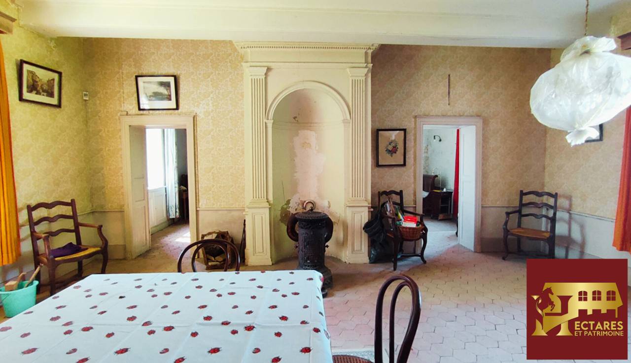 Propri&eacute;t&eacute; de caract&egrave;re &agrave; R&eacute;nover