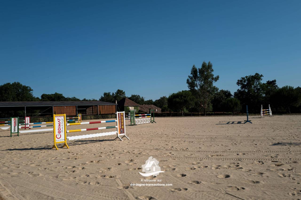 PROPRIETE EQUESTRE D&rsquo;EXCEPTION &ndash; 22 HA CLES EN MAINS