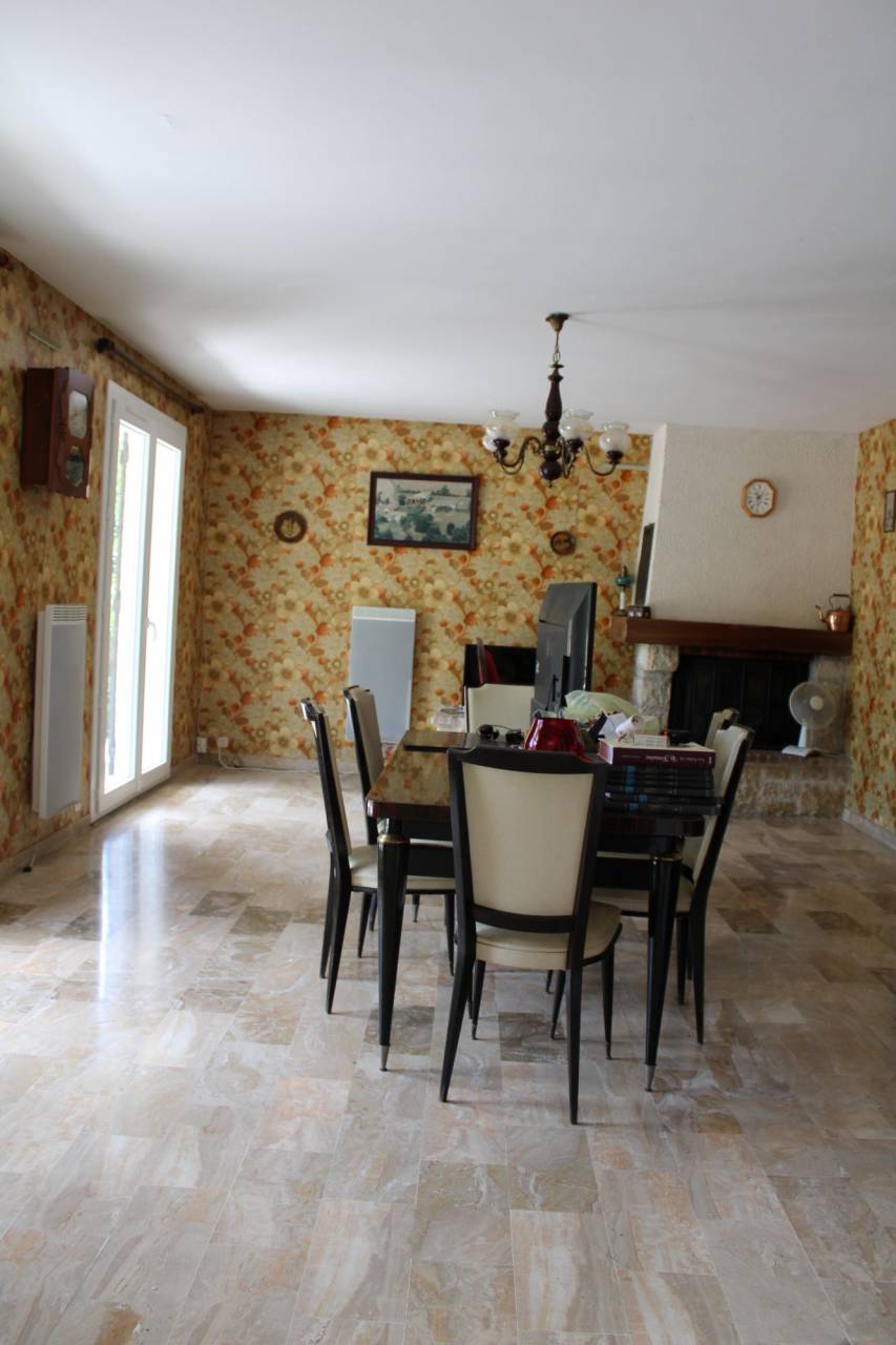 PROPRIETE DE 20 HECTARES DANS LA HAUTE  GARONNE