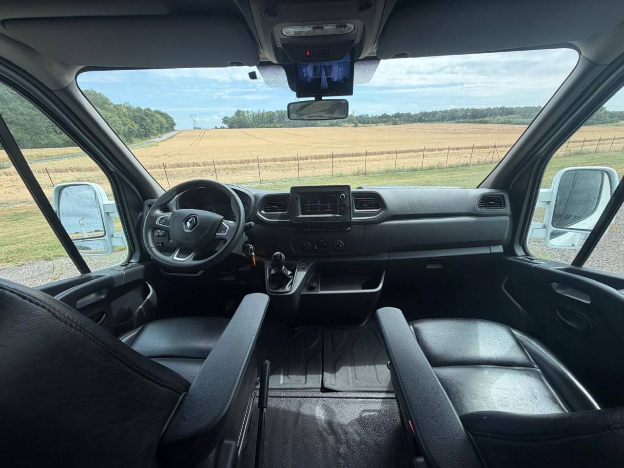 RENAULT MASTER STALLE 5 TBST