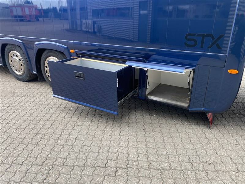 Scania S500 living/8 chevaux/2023/340000ht