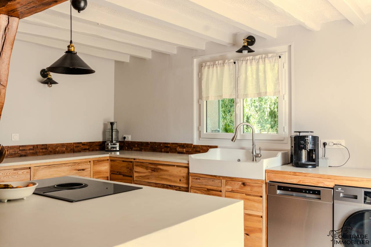 Propri&eacute;t&eacute; 5ha40, deux maisons, prairies